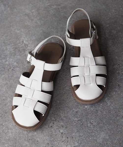 Riberry（リベリー）の「グルカサンダル（サンダル・レディース・ブラック/アイボリー・MEDIUM/LARGE）」の4枚目の写真