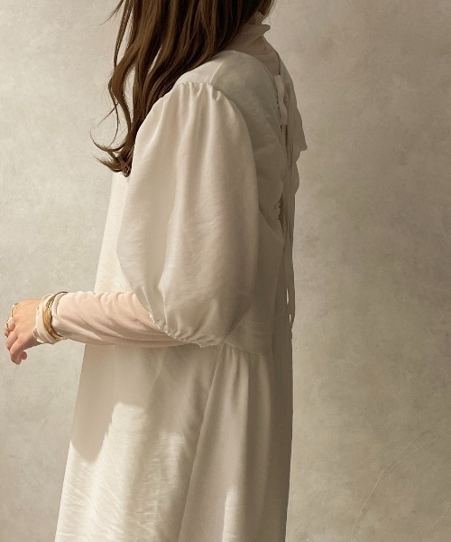 apres jour clair（アプレジュールクレア）の「【apres jour clair】パフスリーブバックオープンワンピース【ZOZOTOWN限定アイテム】（ワンピース・レディース・ベージュ/オフホワイト・フリー/X-LARGE）」の8枚目の写真
