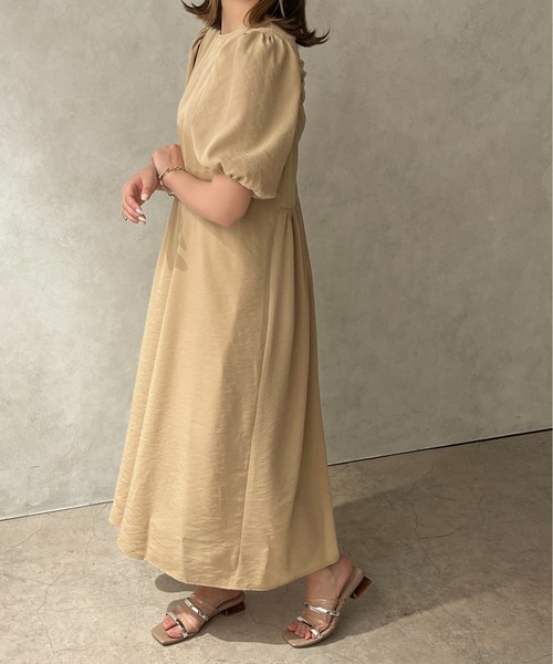 apres jour clair（アプレジュールクレア）の「【apres jour clair】パフスリーブバックオープンワンピース【ZOZOTOWN限定アイテム】（ワンピース・レディース・ベージュ/オフホワイト・フリー/X-LARGE）」の19枚目の写真