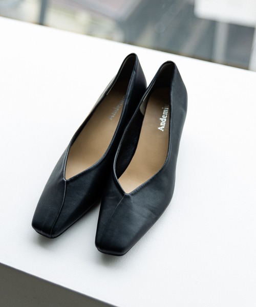 Andemiu（アンデミュウ）の「キリカエスクエアパンプス345774（パンプス・レディース・ブラック/オフホワイト・S/M/L）」の16枚目の写真