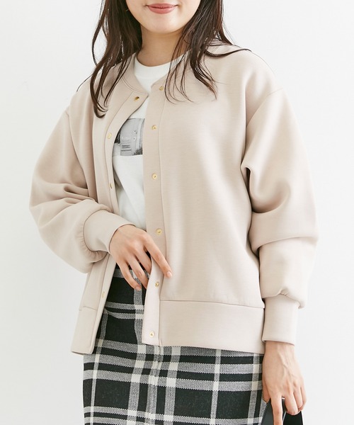 INCEDE（インシード）の「スナップボタンカーディガン（カーディガン/ボレロ・レディース・ブラック/ブルー/グレイッシュベージュ/チャコールグレー/ライトベージュ・LL/3L/4L/M/L）」の15枚目の写真