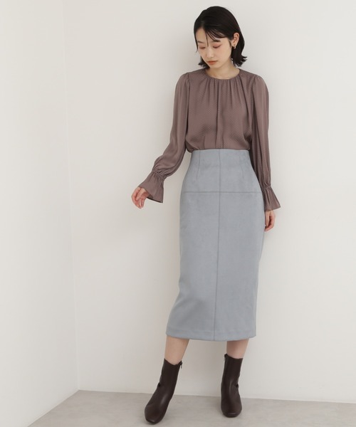 NATURAL BEAUTY BASIC(ナチュラルビューティーベーシック)の「フェイクスエードタイトスカート(スカート・レディース・チャコールグレー/ブルー/グレイッシュベージュ/オレンジ・SMALL/MEDIUM/X-SMALL)」の14枚目の写真