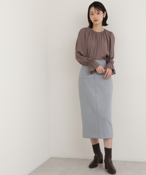 NATURAL BEAUTY BASIC(ナチュラルビューティーベーシック)の「フェイクスエードタイトスカート(スカート・レディース・チャコールグレー/ブルー/グレイッシュベージュ/オレンジ・SMALL/MEDIUM/X-SMALL)」の18枚目の写真