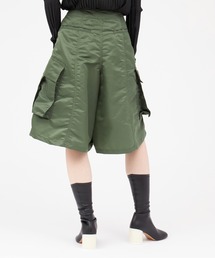 TOGA PULLA（トーガ プルラ）の「TOGA PULLA Nylon twill short