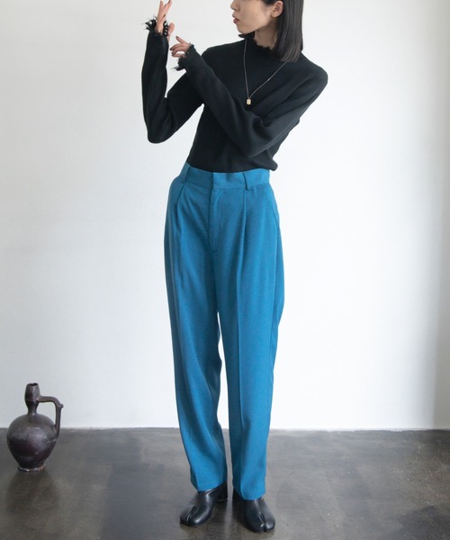 VACANCY（ヴァカンシー）の「ダブルクロス テーパードスラックスパンツ（スラックス・レディース・ホワイト/ブラウン/レッド/ブルー・SMALL/MEDIUM/LARGE）」の14枚目の写真