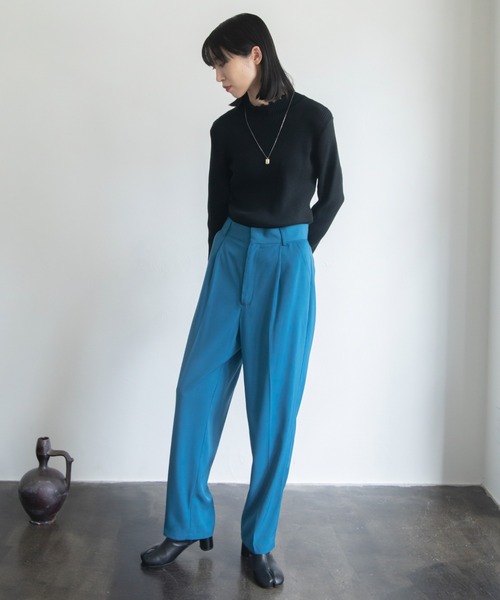 VACANCY（ヴァカンシー）の「ダブルクロス テーパードスラックスパンツ（スラックス・レディース・ホワイト/ブラウン/レッド/ブルー・SMALL/MEDIUM/LARGE）」の13枚目の写真