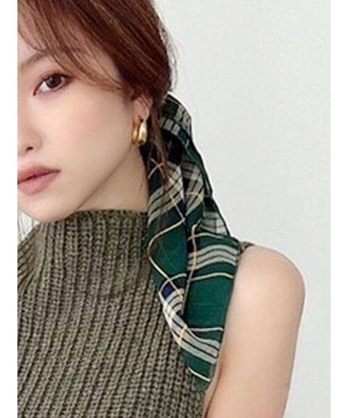 RESEXXY（リゼクシー）の「シアーチェックスカーフ（バンダナ/スカーフ・レディース・ベージュ/グリーン・FREE）」の2枚目の写真