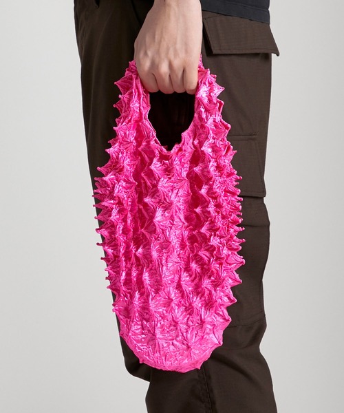 BUNZABURO（ブンザブロウ）の「【BUNZABURO/ブンザブロウ】BAI SHIBORI PETIT BAG（ハンドバッグ・メンズ・ブルー/グレー/シルバー/ダークグリーン/イエロー/ブラック/ピンク・FREE）」の14枚目の写真