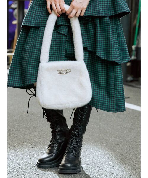 jouetie（ジュエティ）の「ファーハンドBAG（ハンドバッグ・レディース・オフホワイト/ブラック/ピンク・FREE）」の10枚目の写真