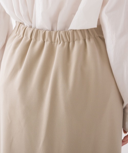 OMNES（オムネス）の「梨地ストレッチツイルフロントスリットタイトスカート（スカート・レディース・ブラック/ベージュ/パープル/ブラウン・FREE）」の21枚目の写真