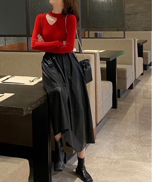 Dream garden(ドリームガーデン)の「0’s デコルテオープン タートルネック ニットトップス(ニット/セーター・レディース・ブラック/ホワイト/ワインレッド・FREE)」の11枚目の写真