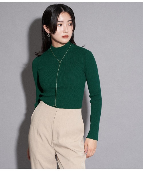 ANAP(アナップ)の「リブプチハイネックトップスカットソー(Tシャツ/カットソー・レディース・モスグリーン/オフホワイト/グレー/ブラック/ライトベージュ・FREE)」の5枚目の写真