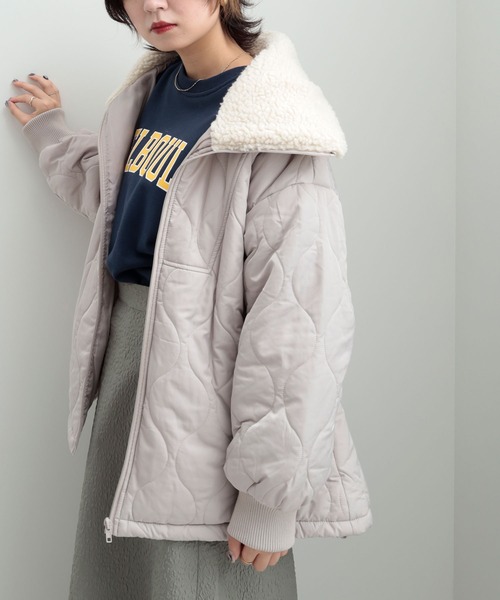 GeeRA（ジーラ）の「衿ボア波キルトブルゾン（ブルゾン・レディース・ブラック/カーキ/サンドグレー・MEDIUM）」の4枚目の写真