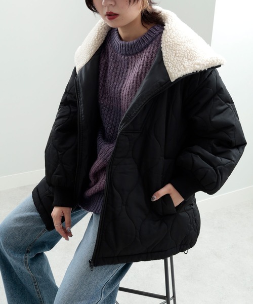 GeeRA（ジーラ）の「衿ボア波キルトブルゾン（ブルゾン・レディース・ブラック/カーキ/サンドグレー・MEDIUM）」の10枚目の写真