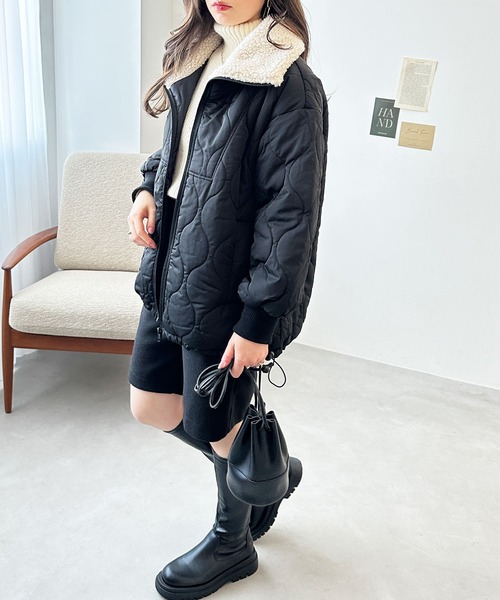 GeeRA（ジーラ）の「衿ボア波キルトブルゾン（ブルゾン・レディース・ブラック/カーキ/サンドグレー・MEDIUM）」の9枚目の写真