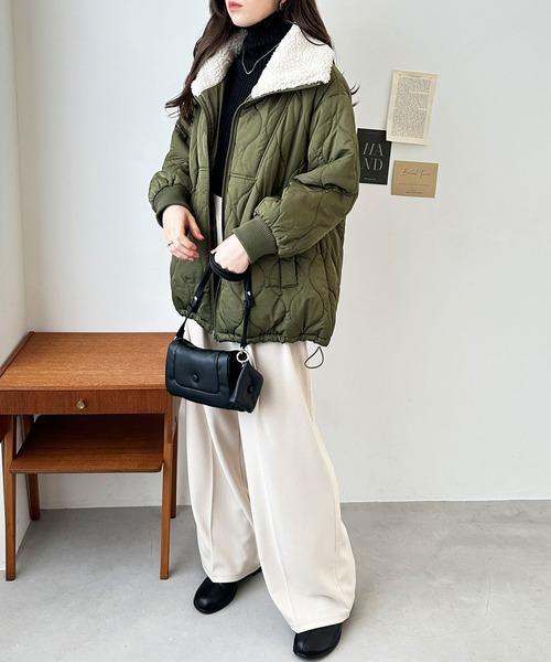 GeeRA（ジーラ）の「衿ボア波キルトブルゾン（ブルゾン・レディース・ブラック/カーキ/サンドグレー・MEDIUM）」の15枚目の写真