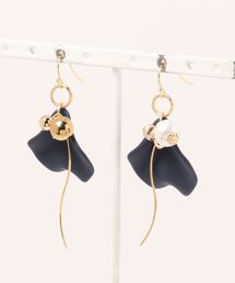 【tschuss(チュース)】petalピアス