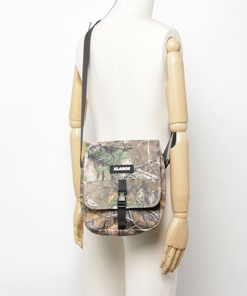 XLARGE（エクストララージ）の「XLARGE / エクストララージ STROLL SHOULDER BAG ショルダーバッグ（ショルダーバッグ・メンズ・カモフラージュ/ブラック・FREE）」の6枚目の写真