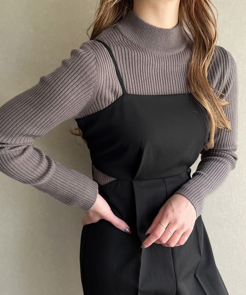 JUNOAH（ジュノア）の「プチハイネックリブニット（ニット/セーター・レディース・オフホワイト/グリーン/ブラック/ベージュ/ブルー/ピンク系その他/グレイッシュベージュ/ボルドー/イエロー・MEDIUM/LARGE）」の4枚目の写真