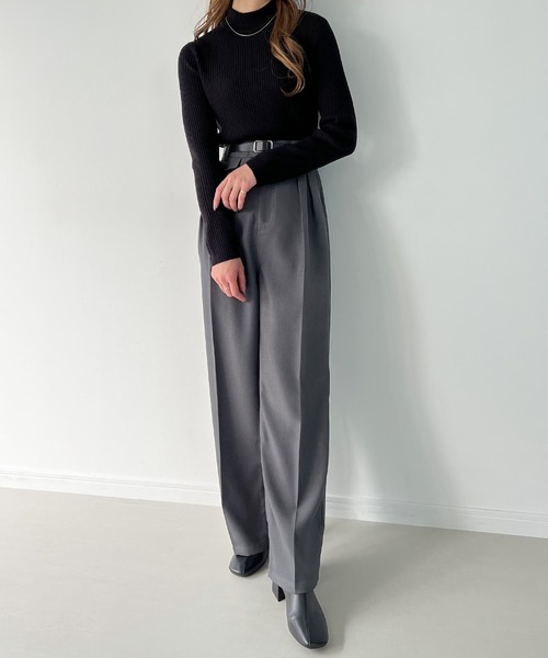 JUNOAH（ジュノア）の「プチハイネックリブニット（ニット/セーター・レディース・オフホワイト/グリーン/ブラック/ベージュ/ブルー/ピンク系その他/グレイッシュベージュ/ボルドー/イエロー・MEDIUM/LARGE）」の13枚目の写真