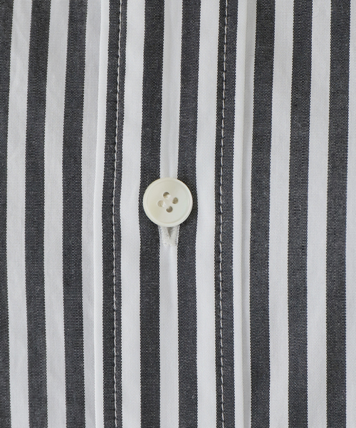 JOURNAL STANDARD（ジャーナルスタンダード）の「コットンブロードストライプシャツワンピース（シャツワンピース・レディース・ブラック/ブルー・FREE）」の9枚目の写真