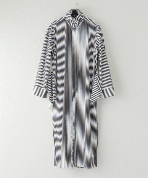 JOURNAL STANDARD（ジャーナルスタンダード）の「コットンブロードストライプシャツワンピース（シャツワンピース・レディース・ブラック/ブルー・FREE）」の19枚目の写真
