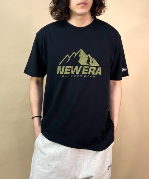 NEW ERA(ニューエラ)の「NEW ERA/ニューエラ マウンテンロゴ プリントTシャツ/クルーネックTシャツ/USコットン OD SS TEE USCTN NEOG RAIN CAMO/13516316/13516317(Tシャツ/カットソー・メンズ・ブラック/ホワイト・M/L/XXL/XL)」の16枚目の写真