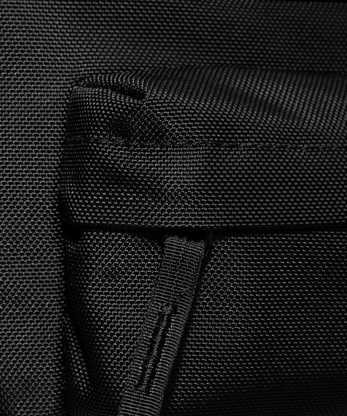 Mammut(マムート)の「エクセロン ヌーヴヴィル ウエストパック / Xeron Neuveville Waistpack / ウエストポーチ(ボディバッグ/ウエストポーチ・メンズ・ベージュ/ブラック・2L)」の9枚目の写真
