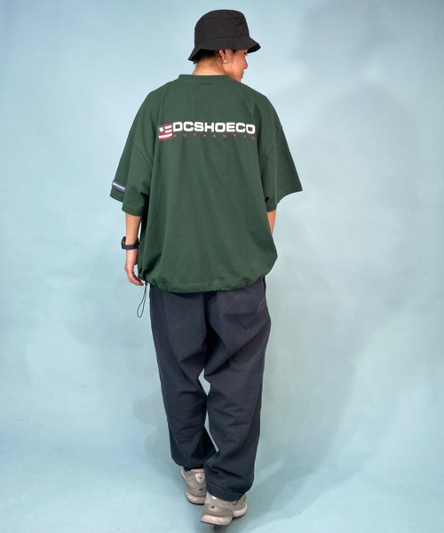 DC(ディーシー)の「DC/ディーシー オーバーサイズTシャツ ワンポイント/ビックシルエット ドロップショルダー ブランドロゴ クルーネックTシャツ/ATHLETICS SS DST231043(Tシャツ/カットソー・メンズ・ブラック/ホワイト/グリーン・L/2XL/XL/M)」の12枚目の写真