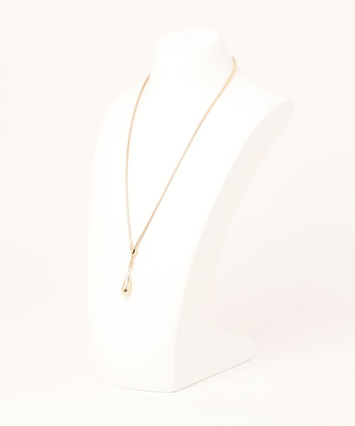 apres jour clair(アプレジュールクレア)の「【apres jour clair×ARIAZ】ニュアンスロングネックレス(ネックレス・レディース・ゴールド・FREE)」の4枚目の写真