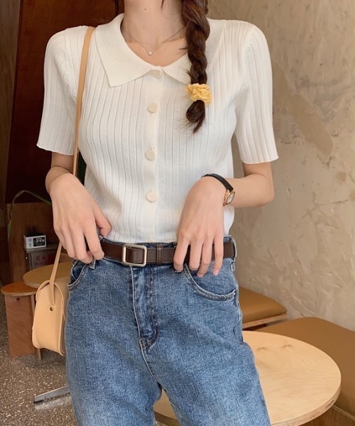 LAC-VERT（ラック・ヴェール）の「変形ボタンリブニットポロシャツ（シャツ/ブラウス・レディース・グリーン/ピンク/ホワイト/ブラック・FREE）」の2枚目の写真