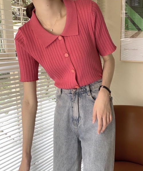 LAC-VERT（ラック・ヴェール）の「変形ボタンリブニットポロシャツ（シャツ/ブラウス・レディース・グリーン/ピンク/ホワイト/ブラック・FREE）」の4枚目の写真