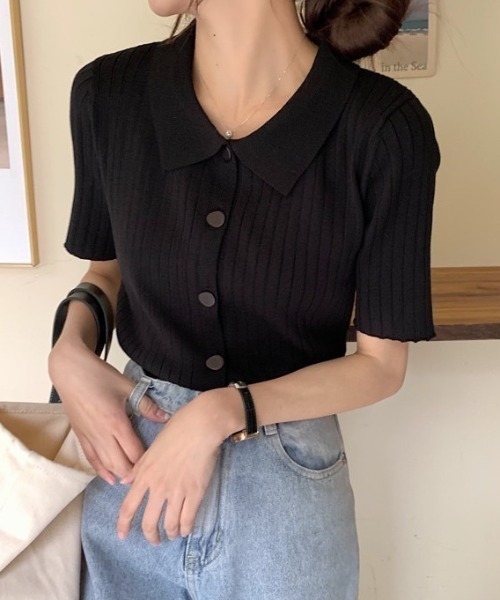LAC-VERT（ラック・ヴェール）の「変形ボタンリブニットポロシャツ（シャツ/ブラウス・レディース・グリーン/ピンク/ホワイト/ブラック・FREE）」の3枚目の写真
