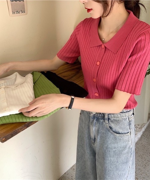 LAC-VERT（ラック・ヴェール）の「変形ボタンリブニットポロシャツ（シャツ/ブラウス・レディース・グリーン/ピンク/ホワイト/ブラック・FREE）」の19枚目の写真