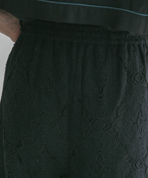 KBF（ケイビーエフ）の「レースストレートイージーパンツ（その他パンツ・レディース・オフホワイト/ブラック/アイボリー・ONE）」の17枚目の写真