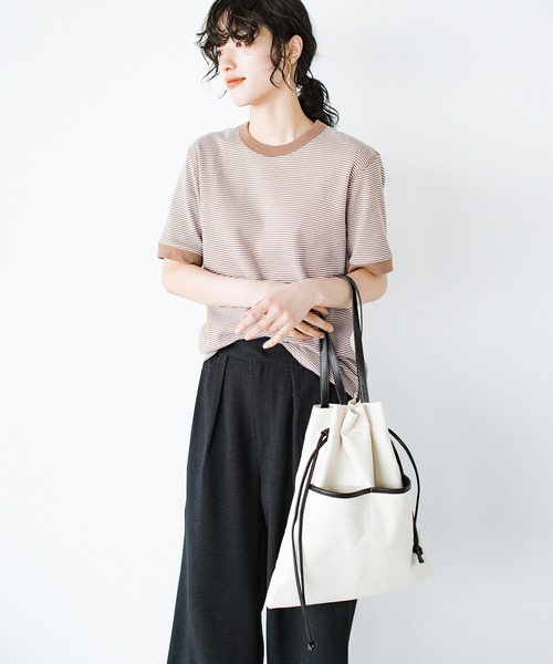 haco!(ハコ)の「【jou jou lier】キャンバス×合皮巾着トートバッグ(トートバッグ・レディース・ブラック/グリーン・ONE SIZE)」の3枚目の写真