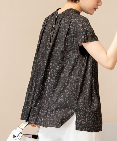 NOLLEY’S(ノーリーズ)の「◇【WEB限定】前後2WAY カッセンジョーゼットブラウス(シャツ/ブラウス・レディース・ライトブルー/ブラック/ブラック系その他3/ラベンダー/オフホワイト・FREE)」の4枚目の写真
