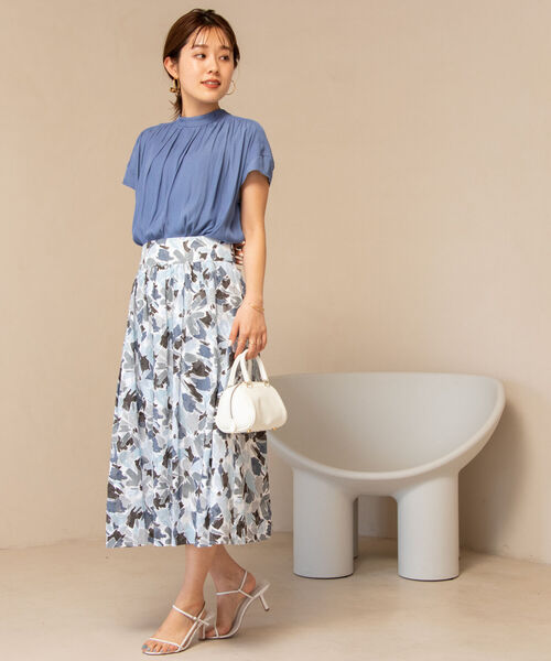 NOLLEY’S(ノーリーズ)の「◇【WEB限定】前後2WAY カッセンジョーゼットブラウス(シャツ/ブラウス・レディース・ライトブルー/ブラック/ブラック系その他3/ラベンダー/オフホワイト・FREE)」の11枚目の写真