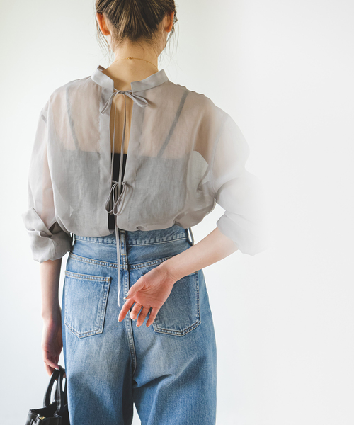 Noble(ノーブル)の「ソフトオーガンジーバックリボンブラウス(シャツ/ブラウス・レディース・ライトグレー/ホワイト・FREE)」の8枚目の写真