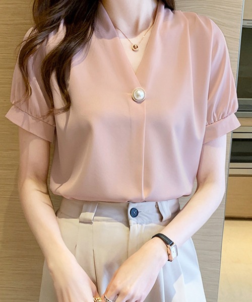 Dewlily(デューリリー)の「Vネックブラウス(シャツ/ブラウス・レディース・ピンク/ホワイト・M/L/XL)」の3枚目の写真