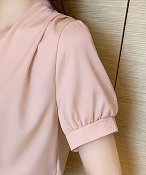 Dewlily(デューリリー)の「Vネックブラウス(シャツ/ブラウス・レディース・ピンク/ホワイト・M/L/XL)」の9枚目の写真