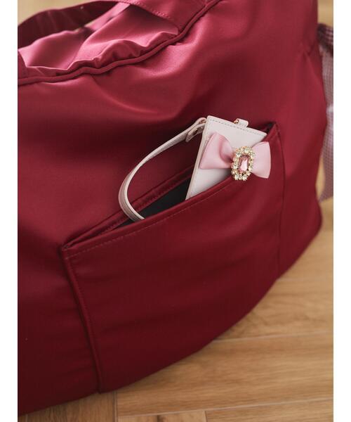 Maison de FLEUR（メゾンドフルール）の「EC限定ギンガムリボンキャリーオンバッグ（エコバッグ/サブバッグ・レディース・レッド/ブラック・FREE）」の5枚目の写真