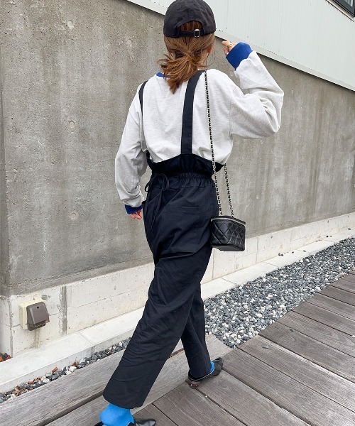 ISOOK(アイスー)の「Drawstring salopette pants / ドロストサロペットパンツ(yui select)(サロペット/オーバーオール・レディース・ブラック・FREE)」の3枚目の写真