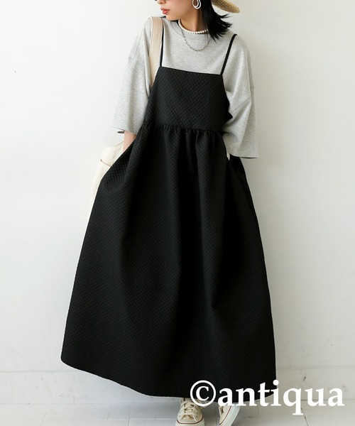 antiqua（アンティカ）の「膨れジャガード生地キャミワンピース