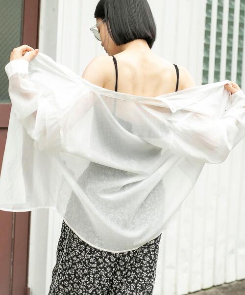 coen（コーエン）の「接触冷感カップ付きキャミソール（キャミソール・レディース・ネイビー/ブラック/ホワイト/ブラウン・L/M）」の13枚目の写真