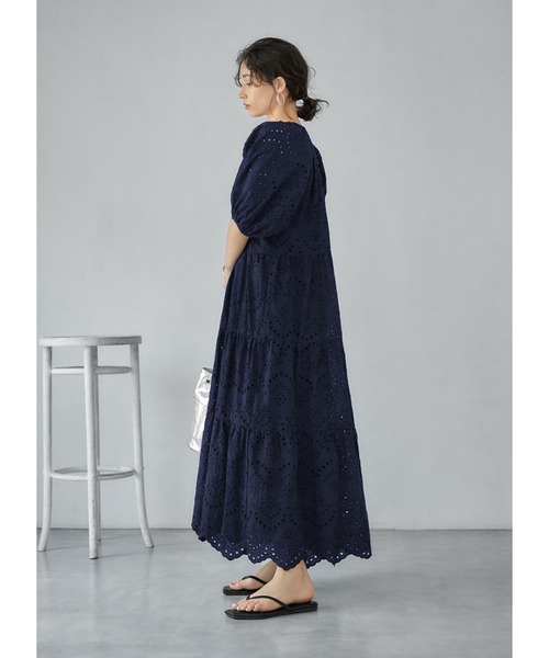 STYLE DELI（スタイルデリ）の「【LUXE】コットンレースパフスリワンピース（ワンピース・レディース・ホワイト/ネイビー・01/02）」の6枚目の写真