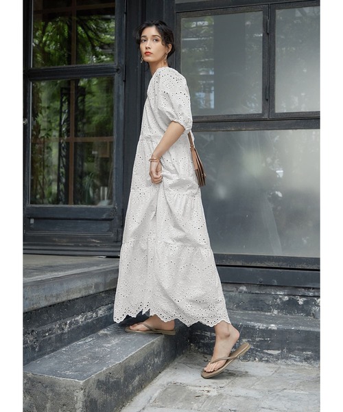 STYLE DELI（スタイルデリ）の「【LUXE】コットンレースパフスリワンピース（ワンピース・レディース・ホワイト/ネイビー・01/02）」の16枚目の写真