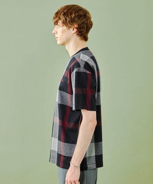BLACK LABEL CRESTBRIDGE(ブラックレーベル・クレストブリッジ)の「【WEB限定】ブラックチェックTシャツ(Tシャツ/カットソー・メンズ・ブラック・M/L/XL)」の2枚目の写真