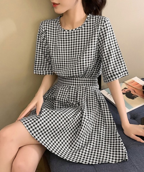 NinaetLina(ニナエリナ)の「ギンガムチェックワンピース(ワンピース・レディース・チェック・L/M)」の1枚目の写真