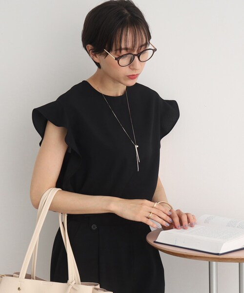 DRESKIP(ドレスキップ)の「◆【セットアップ可/イージーケア】オンにもオフにも!お袖フリルブラウス(シャツ/ブラウス・レディース・グリーン/ナチュラル/ブラック/カーキ・02/03/04)」の1枚目の写真